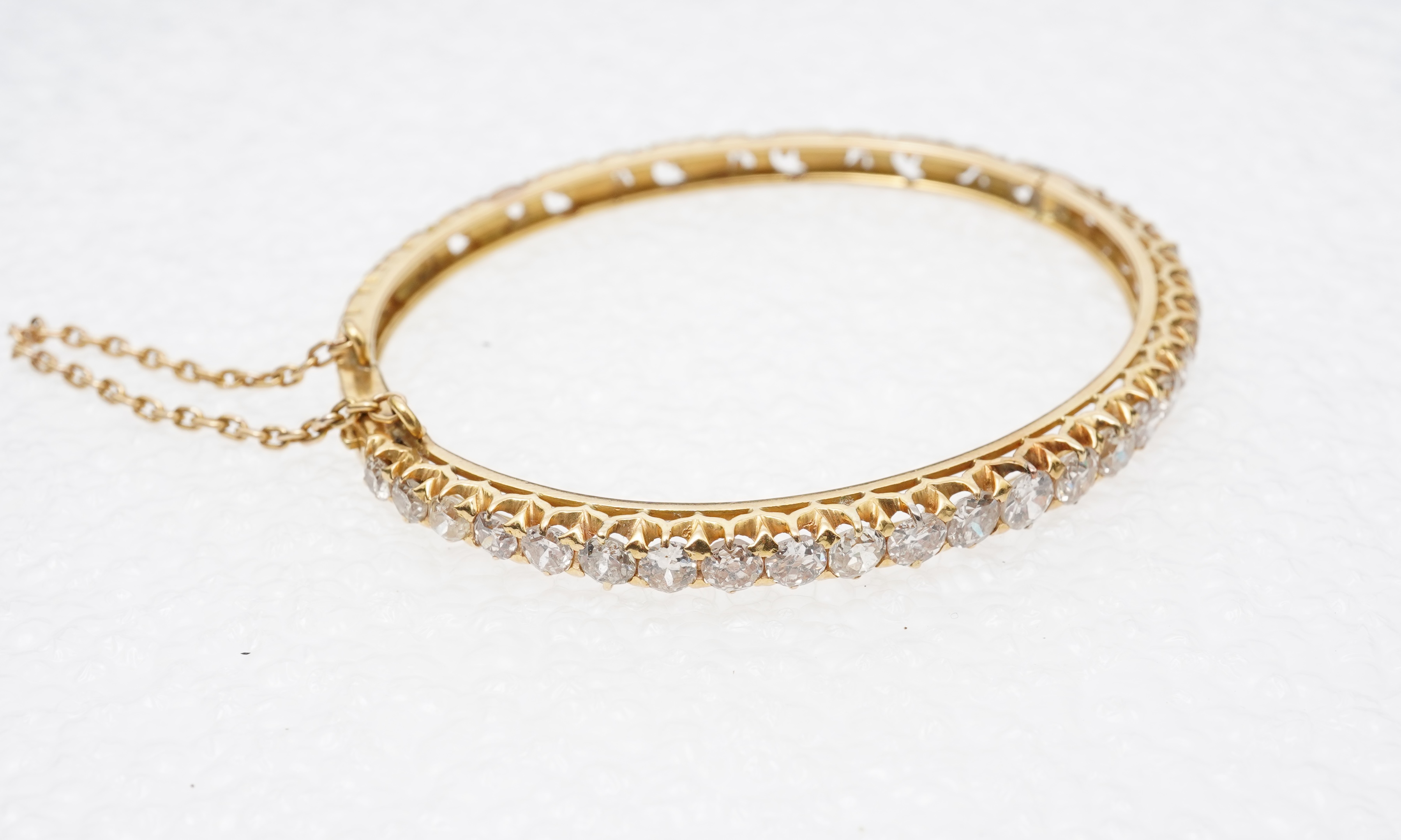 An attractive Victorian diamond bangle, late 19th century